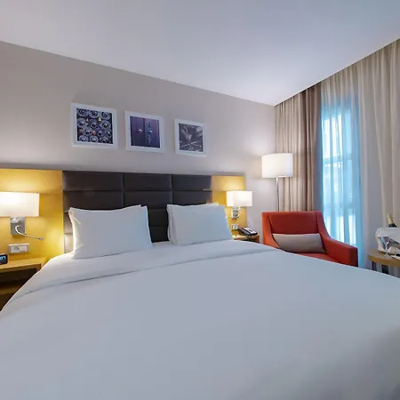 Hotel Hilton Garden 4*