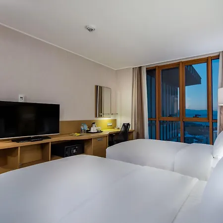 Hilton Garden