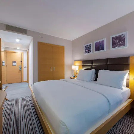 Hilton Garden Hotel